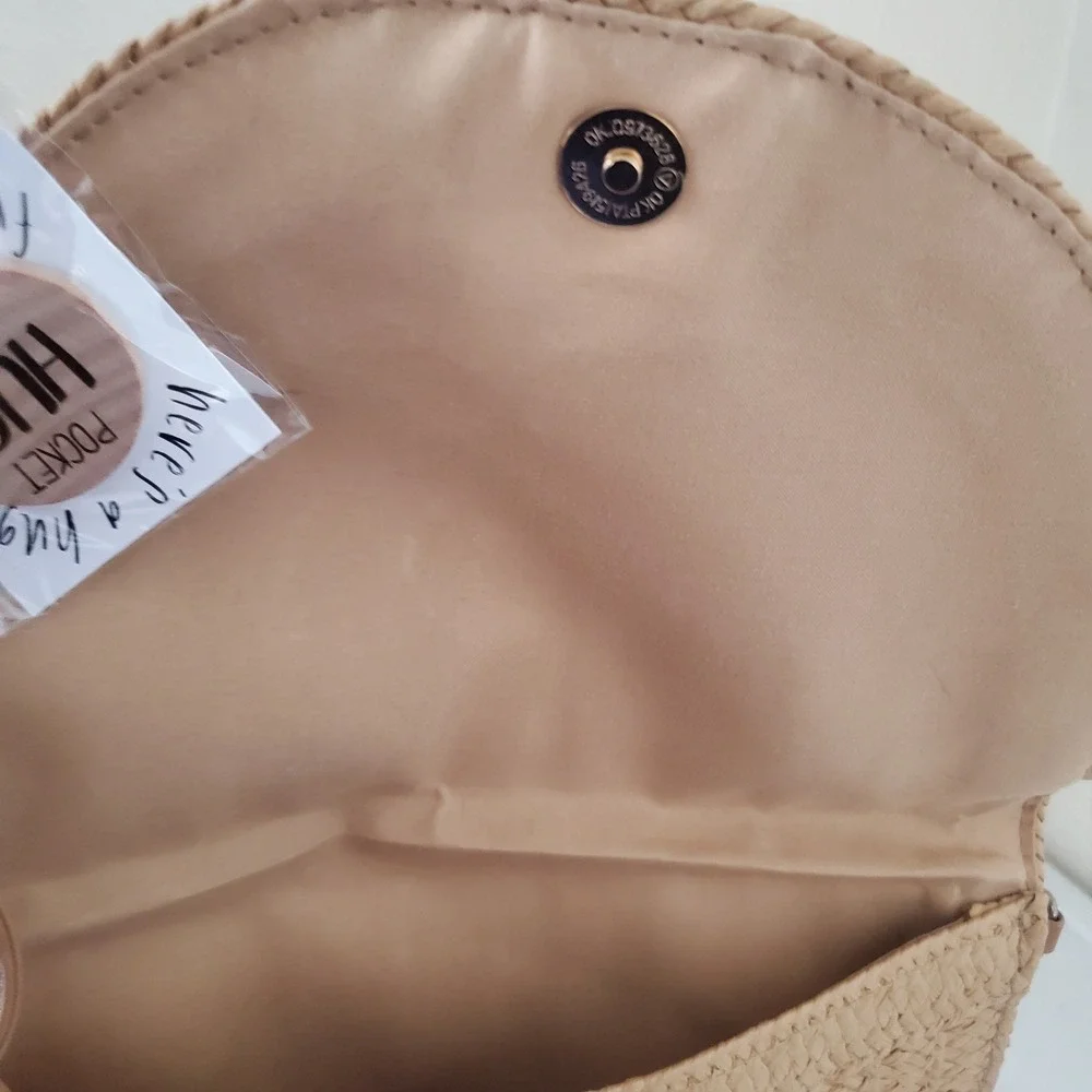 Tan Woven Straw Envelope Clutch Crossbody Bag with Wristlet Strap Summer Beach